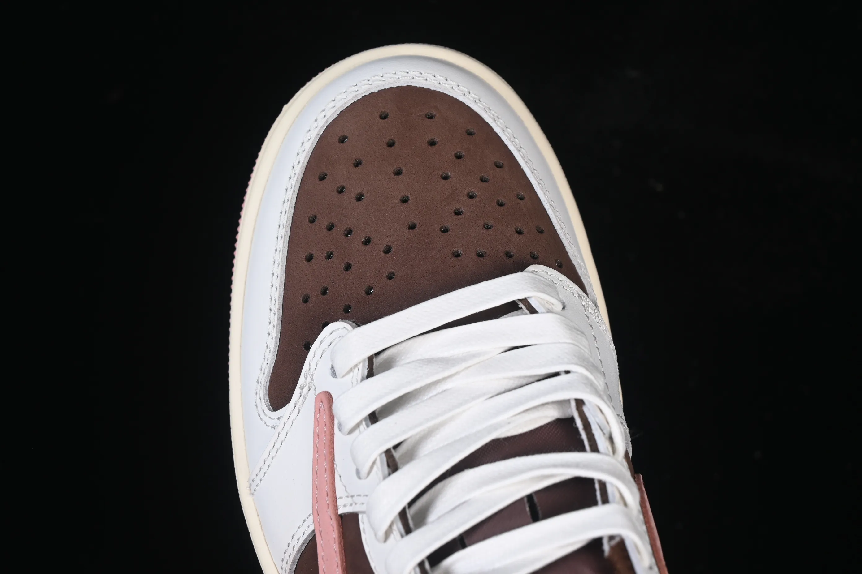 All categories Air Jordan Jordan series basketball shoes Air Jordan 1 Low foreign trade version Travis Scott x Air Jordan 1 Low OG AJ1 Joe 1 pink undercut low top DZ4137-206